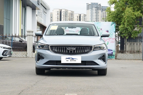 2024 Geely Emgrand HIP 1.5TD-DHT pro Carros a gasolina Multi-link Suspensão traseira EV Range