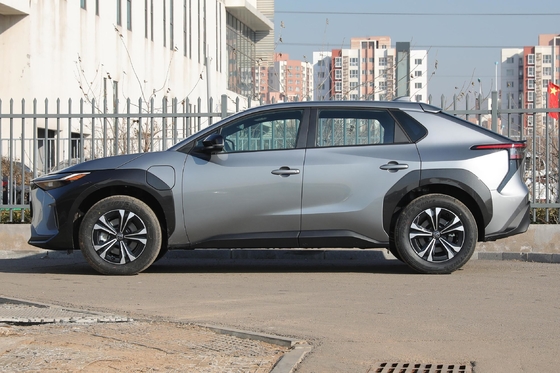 2023 Toyota Bz4X Long Range Carro elétrico SUV Usado com câmera traseira e elétrico