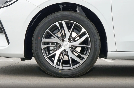 Geely Emgrand 2023 Gen4 Champion Edition 1.5LCVT Versão de luxo 4638*1820*1460 L*W*H mm