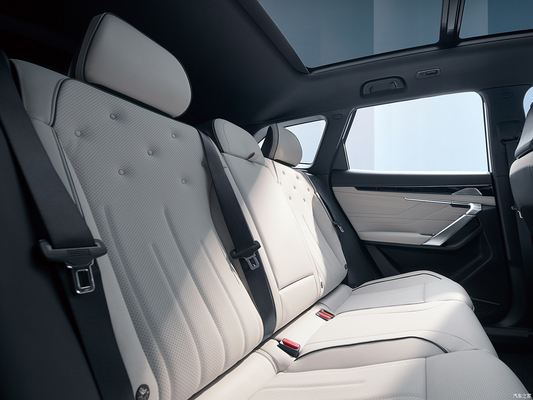 Automático Geely 1.5TD Motor Raytheon Veículos elétricos híbridos Geely Boyue L EV com ESC