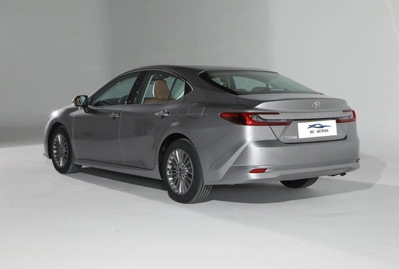 Hot 2023 Toyota Camry Exalted Version 4X4 SUV com motor a gasolina de 2.0L e acessórios