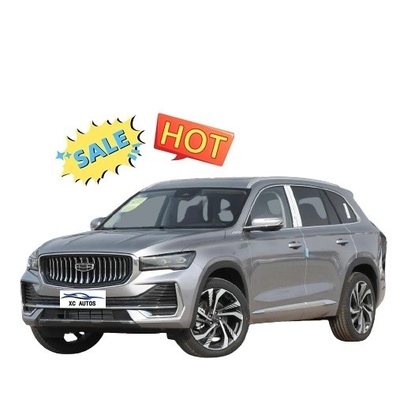 Veículos de alta velocidade de gasolina chinesa de luxo veículos de combustível Geely Monjaro Carros para SUV assentos 5