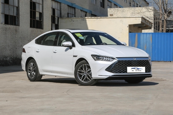Veículos de energia usados Byd EV Qin Plus Carros fabricados com P de potência máxima de 150-200Ps