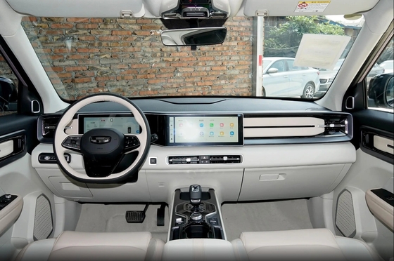 2024 Geely ICON 1.5TD Carro a gasolina com 7 marchas para a frente e estrutura de carroceria de SUV de 5 lugares