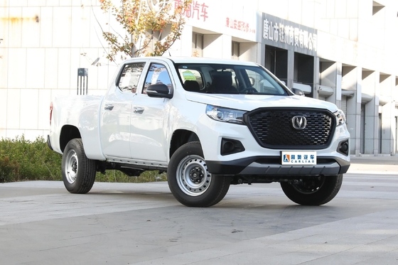Changan Lantuozhe Automatic Pickup Truck Direção à esquerda com baixa quilometragem 1-25000 milhas