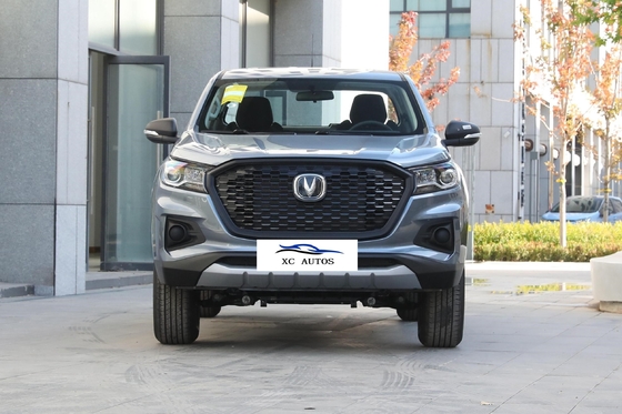 Changan Lantuozhe Automatic Pickup Truck Direção à esquerda com baixa quilometragem 1-25000 milhas