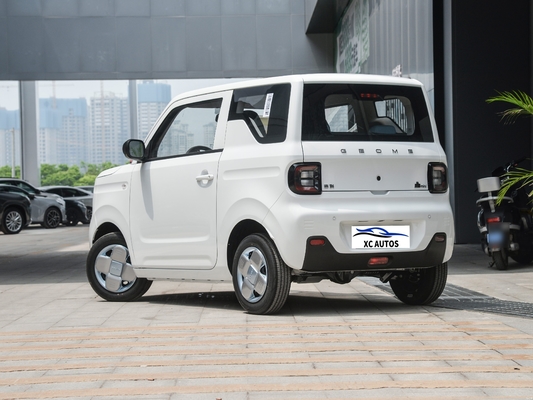 Geely Panda Mini EV Car 4 assentos com Suspensão traseira Double Wish Bone 200Km alcance
