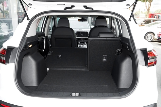 SUV Geely Binyue Coolray 2024 gasolina 1.5T 2WD DCT com teto solar e acessórios