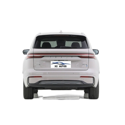Geely Xingyue L Auto Zhiqin Veículo a gasolina A 2024 com volante multifunção