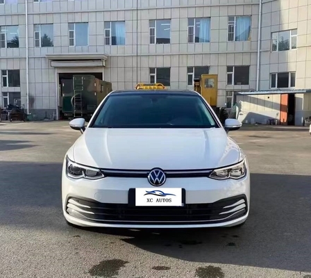 Veículo a gasolina Volkswagen Golf de segunda mão com transmissão de dupla embreagem seca e bom