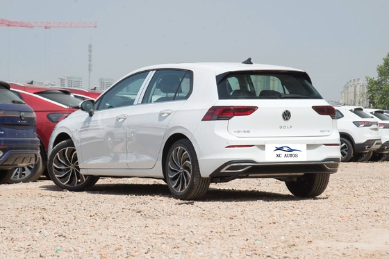 Veículo a gasolina Volkswagen Golf de segunda mão com transmissão de dupla embreagem seca e bom