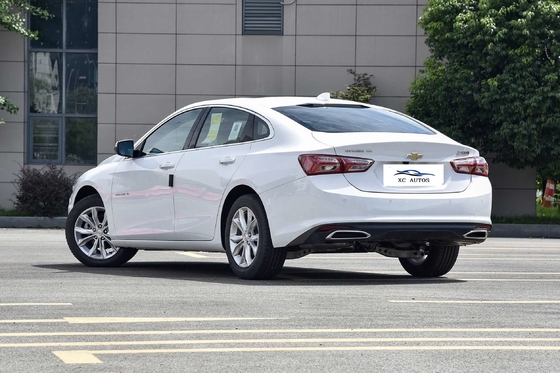 Chevrolet Malibu XL Carros usados com motor a gasolina quilometragem 1-25000 milhas sedã de segunda mão