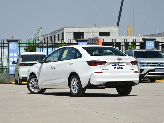 2023 Chevrolet Monza Cruze Hybrid Carros Usados Automático 4 cilindros 175km/h Motores