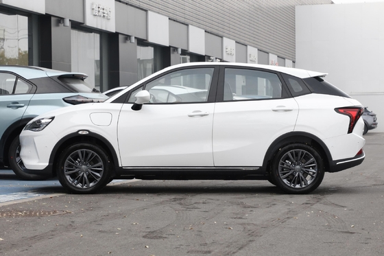 Pure Electric Neta V Carro de 5 lugares com 400Km Long Endurance e Front 4 Rear 4 Radar