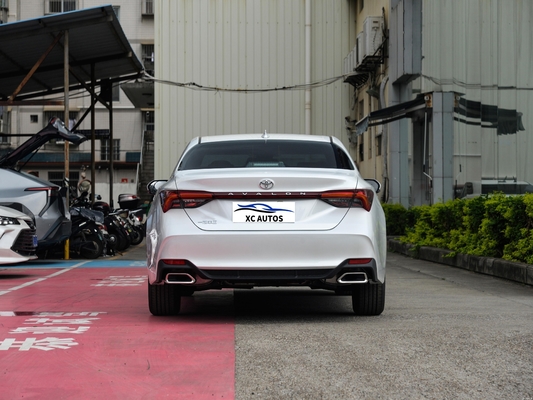 Carro de luxo Toyota Avalon com 6 airbags e baixa quilometragem 1-25000 milhas em ótimo estado