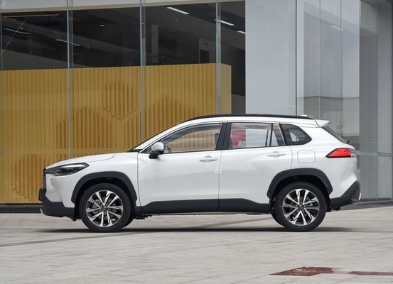 Faróis híbridos usados para Toyota Corolla Car 5 lugares Velocidade máxima 180km/h Land Cruiser