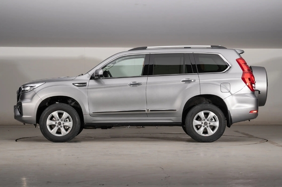 Mês 8 Haval H9 2.0t 4WD SUV de 5 lugares de 8 velocidades SUV médio e grande Radar Frente 4 traseiro 4