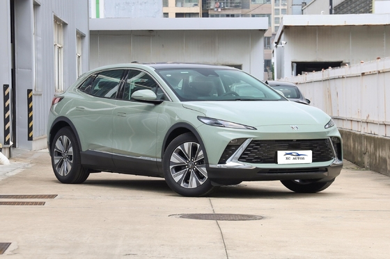 Buick E4 SUV de 5 portas e 5 lugares com estrutura avançada da carroceria e tipo de energia de gasolina