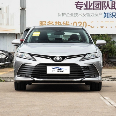 2024 Toyota Camry Touch Screen Veículo a gasolina para adultos em Dubai