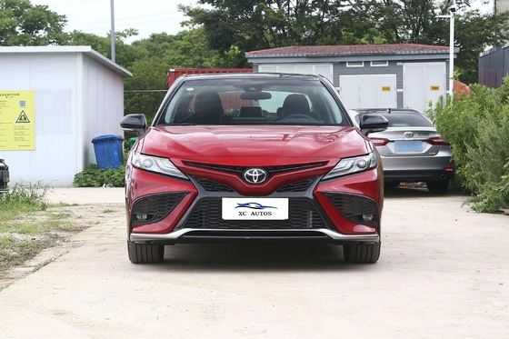 2024 Toyota Camry Touch Screen Veículo a gasolina para adultos em Dubai