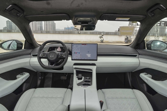 CTLC 675-750km Pure Electric Sedan EV Zeekr 001 2024 Carregamento rápido Alta velocidade 5 lugares
