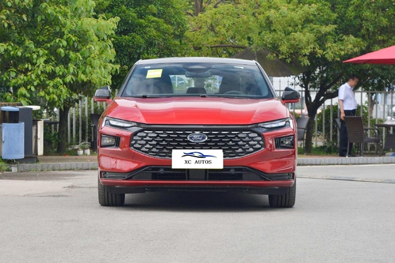 Carro Elétrico Ford Mondeo Automóvel de luxo de alta velocidade para 5 lugares quilometragem 1-25000 milhas