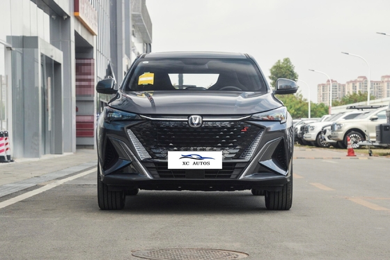 Fabricado Changan X5 Changan Auchan X5 SUV Carro com 7 velocidades de dupla embreagem e estrutura da carroceria