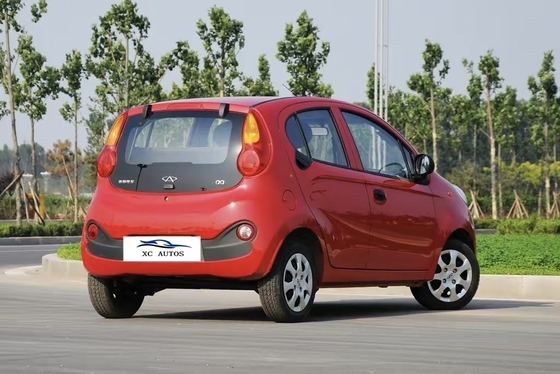 Chery QQ 2023 Carro Elétrico de Cidade com Assento do Motorista Ajustável Design de 5 portas e 5 assentos