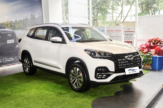 8 meses usados Chery Tiggo 8 Plus SUV 5 lugares SUV com Frente 4 traseira 4 Radar gasolina
