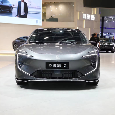 Changan Huawei Avatr 12 Pure Electric Luxury Sedan com padrão de emissões Euro IV