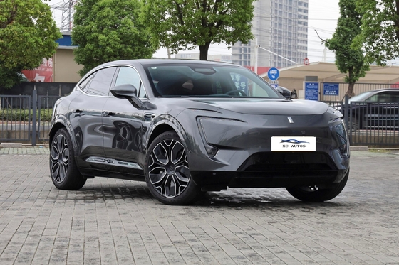 Carro elétrico Changan Avatr 11 com bateria de lítio ternária de alta velocidade e longa vida útil
