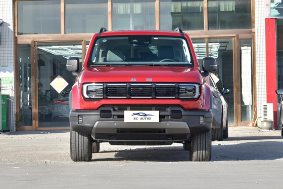 Pequim Bj40 teto solar SUV a gasolina Carro 2.3t Veículo grande Carro usado