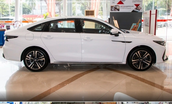 2023 Chery ARRIZO 8 Chi Carro Compacto gasolina 7 velocidades dupla embreagem 2.0T 254hp L4 Feito