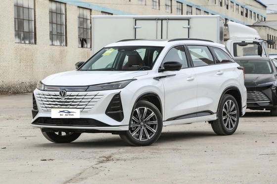 SUV 2024 3rd Gen. Champion Editar. 2.0T Automático Motor de Direção Inteligente Ver. 2.0T 233hp L4 CHANGAN CS75 PLUS gasolina