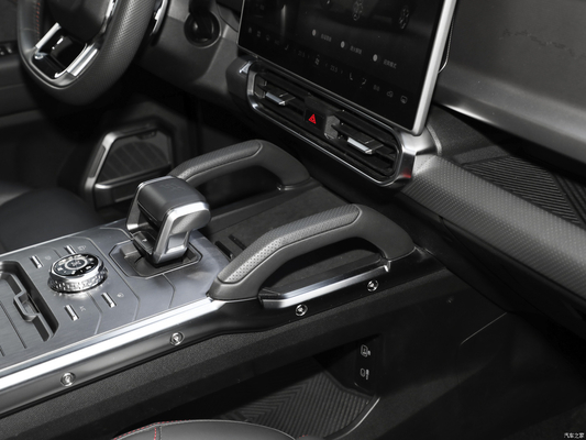 Jetour T2 Traveler 1.5T/2.0T Motor DCT 2WD/4WD Multi-link Suspensão traseira Torque 290NM