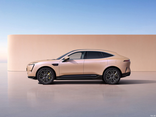 AVATR 11 Long Range EV Sedan Aumente seu negócio com a tecnologia avançada da AVATR
