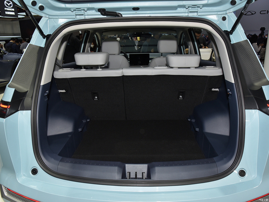 Atualização para o Aion Y EV Hatchback de 5 portas e 5 lugares para o padrão de emissões Euro VI e mais