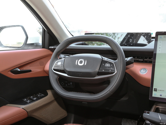 Changan Qiyuan A05 EV Sedan Carro híbrido Grande valor e estrutura de carroceria de 5 portas e 5 lugares