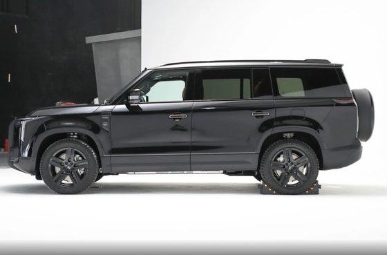 SUV de tamanho médio com veículo elétrico 4WD de motor duplo 4 cilindros e caixa de velocidades única