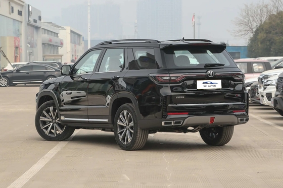 Carros usados de gasolina Changan CS95 com assentos de couro de 5 portas e 5 assentos