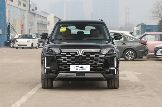 Carros usados de gasolina Changan CS95 com assentos de couro de 5 portas e 5 assentos