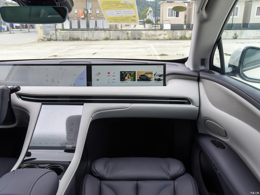Ajuste elétrico do assento do condutor ZHIJI LUXEED S7 Pro SUV energético Veículos elétricos puros