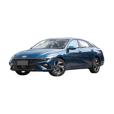 2023 Modelo Sedan Carro de gasolina Veículo Suspensão dianteira Macpherson Radar Frente 4 traseira 4