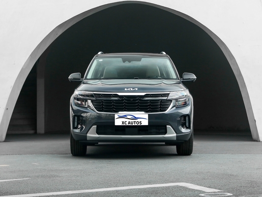 2023 Kia Seltos Carros usados a gasolina Carros com teto solar e padrão de emissões Euro VI