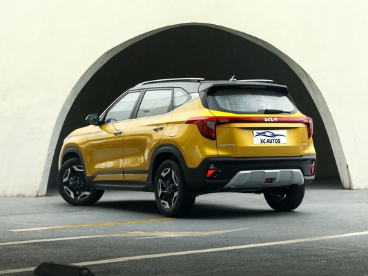 Kia Seltos 2023 SUV com caixa de velocidades de 7 velocidades de embreagem dupla e suspensão traseira de feixe de torção