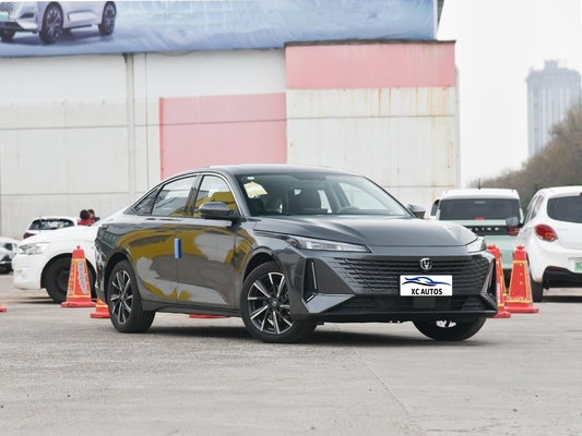 Changan Yida 2023 1.5T GDI Automático de Navegação Compacto de 4 portas e 5 lugares