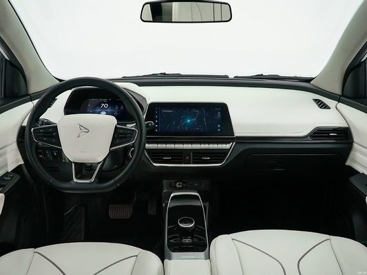 Xinte 2020 Qi Neng GEV 1 Euro VI 305KM 5 portas Hatchback de quatro lugares com carregamento rápido