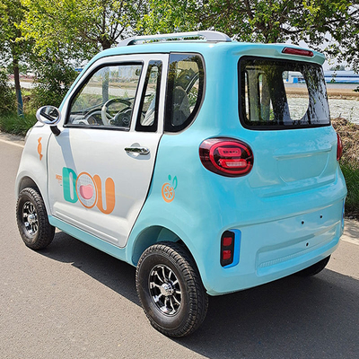 Carro elétrico de 4 portas e 4 lugares Mini Carro elétrico para adultos em velocidade máxima de 60 a 120 km/h Kilometragem de 50 km