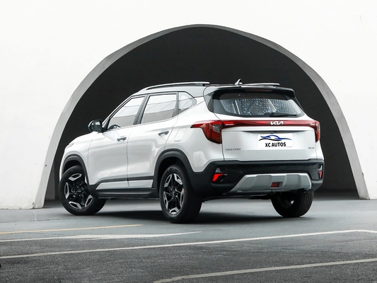 2022 Kia Seltos 2023 5 Seat SUV a gasolina Seltos Acessórios com 4385x1800x1650MM Tamanho