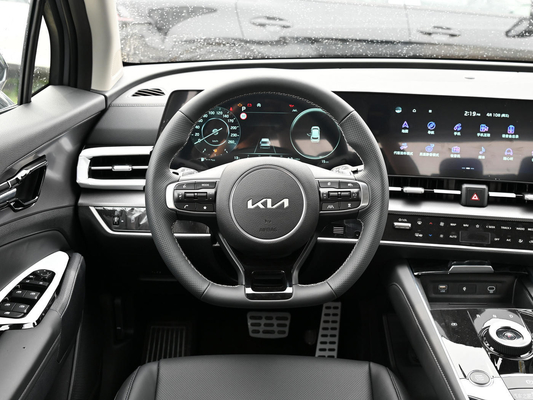 Kia Sportage 2.0l 1.5T SUV a gasolina 200km/h Velocidade gasolina Carro usado 5 lugares Tipo de combustível